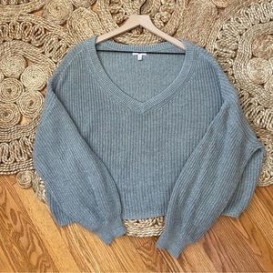 BP Grey V-Neck Cropped Sweater sz L